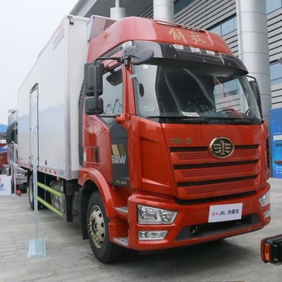 FAW Jiefang J6L Gekoelde Tipper Dump Truck 240hp 4X2 6.8m