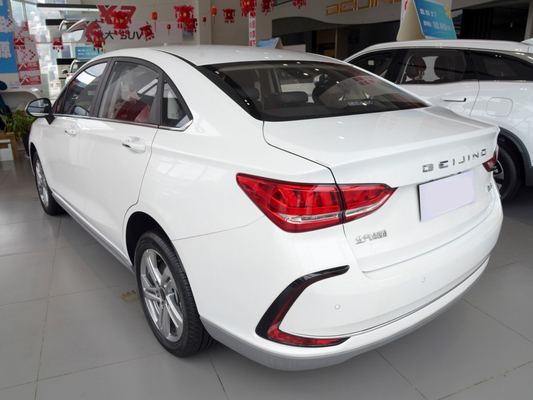 Verzenden de Auto de Passagiersvoertuigen van BAIC EU5 BIJ 8 de Auto van de de Versiesedan van de Hoge Machtsluxe
