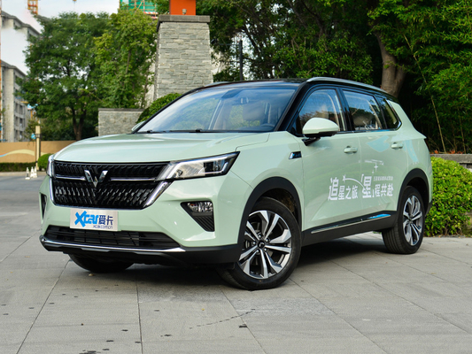 SAIC-GM-Wuling Auto's van Benzine de Compacte SUV met CVT 1.5T 108kw