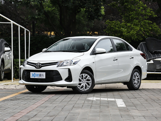 2022 Auto de Passagiersvoertuigen 82kw 8 Snelheid CVT van FAW Toyota Vios 1.5L