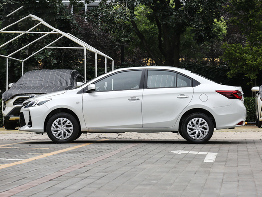 2022 Auto de Passagiersvoertuigen 82kw 8 Snelheid CVT van FAW Toyota Vios 1.5L