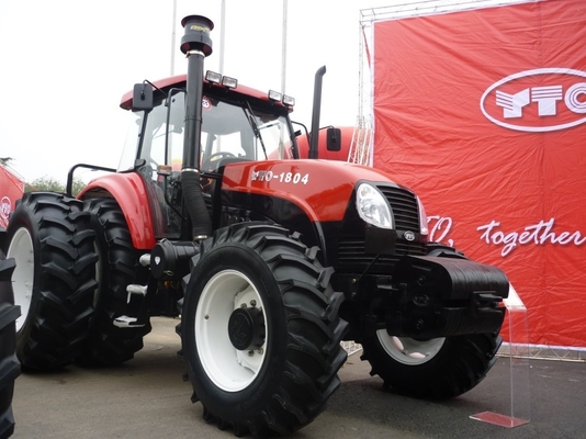Yto-LG1504 Landbouwbedrijflandbouw Gereden Tractor 50HP-200HP