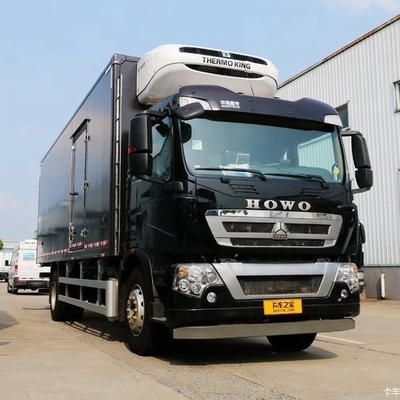 De Ijskastvrachtwagen van Sinotrukhowo A7