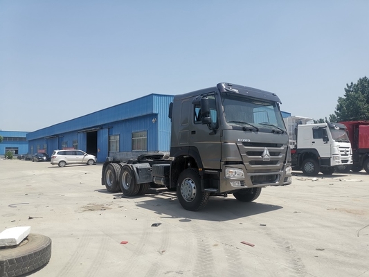 385 PK Sinotruk Howo 6x4 gebruikten Op zwaar werk berekende Vrachtwagens 6x4 ZZ4257N3247C1