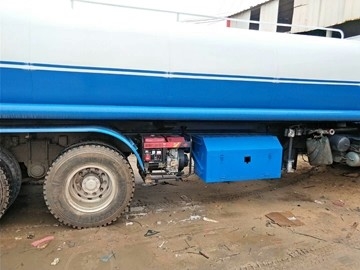 10 kubieke de Tankwagen173hp Euro 3 van het Meterdiesel Gebruikte Water