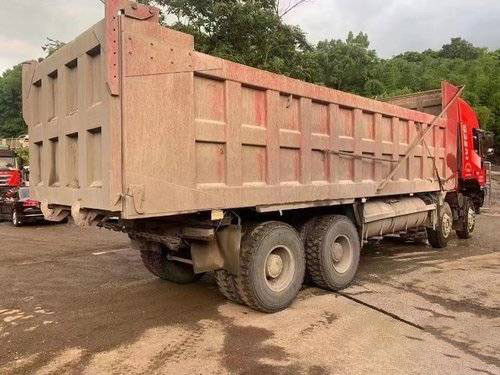 De Transmissie van Hongyangenlyon 8x4 Tipper Dump Truck Fast 12JSD220T
