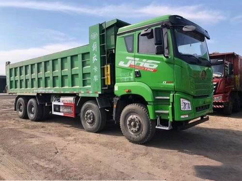 12 de banden Faw gebruikten Op zwaar werk berekende Vrachtwagens 12 verzenden Hand8*4 430HP