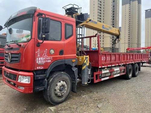 Snelheidshandboek van Yuchaidongfeng Crane Used Heavy Duty Trucks SNEL 9