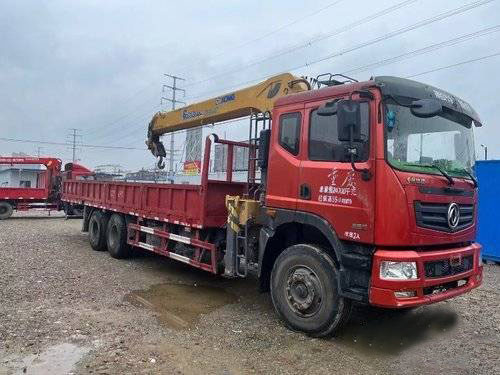 Snelheidshandboek van Yuchaidongfeng Crane Used Heavy Duty Trucks SNEL 9