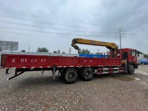 Snelheidshandboek van Yuchaidongfeng Crane Used Heavy Duty Trucks SNEL 9