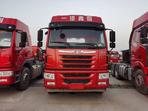 HAN V 460HP Gebruikte Op zwaar werk berekende Vrachtwagens